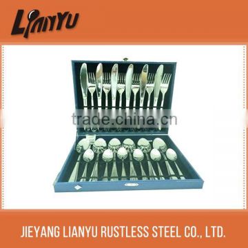 Hot sell high quality stainless steel cutlery block set