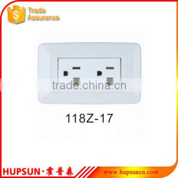 High quality American style 118Z-17 5-15R 250V socket electric