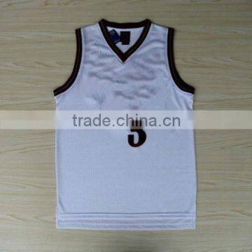 2016 new fashion china Manufacturers uniforms basketball with all team