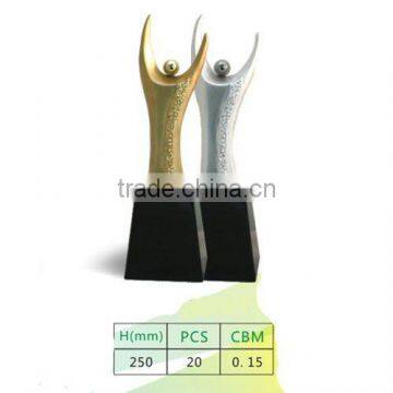 Custom Winner Figurine Metal Trophy Awards/ Modern Style