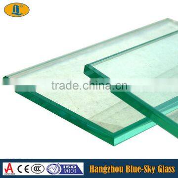 Clear toughened deck railing glass panels