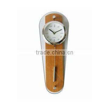 pendulum wooden wall clock