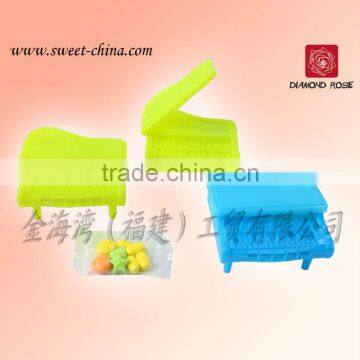 Small piano toy candy
