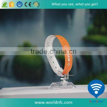 Disposable Ntag213 RFID Paper Wrsitband/one Time Use Rfid Bracelet for Access Control photo-2