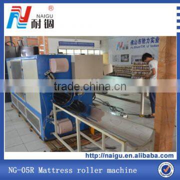 Foam mattress wrapping and packaging machine