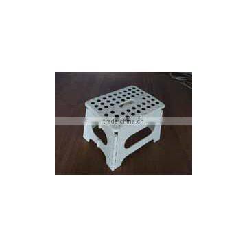 Sturdy Kid's Folding Foot Stool for Camping photo-5