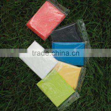 Different Colors Children Waterproof PE Raincoat With Common Small Plastic Bag photo-6