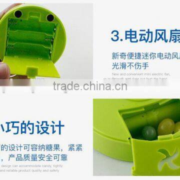 2017 New Summer Mini Creative Fan Portable Fan Toy With Candy Promotional Toys photo-2