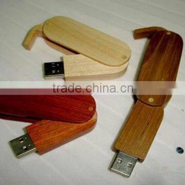 Customized logo swivel usb flash drive wood