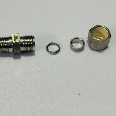 NPT Female Threaded Weld Fitting 304 Stainless Steel Forged Connector for Pipe Connection and Installation