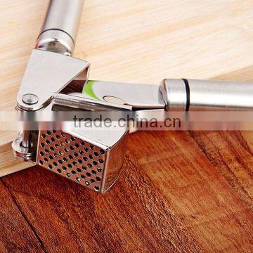 Garlic Crusher Made of Stainless Steel Mince Professional Garlic Press, Silicone Crusher With Garlic Peeler photo-3