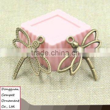 Wholesale diy accessories zinc alloy hollow out dragonfly pendant