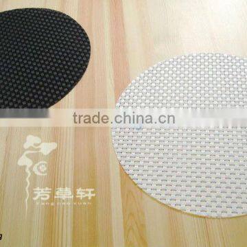 ROUND WOVEN PVC PLACEMAT