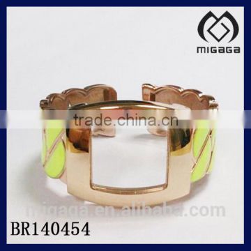 fashion zinc alloy bangle watch alloy enamel watch bangle