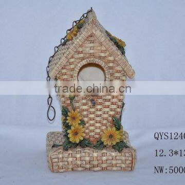 Polyresin lovely small bird houses for your house yard hanging