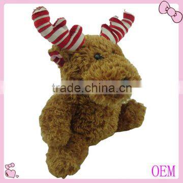 2016 new designed plush reindeer animal toy with scarfs
