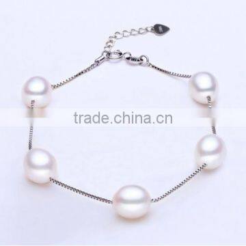 With Pink Color Pearl Style Link Chain Bracelet