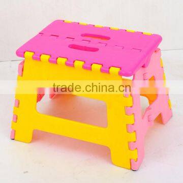 Factory direct sales plastic colorful folding stool /outdoor chair