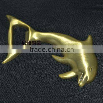 Porpoise shape gold plating metal beer bottle opener keychain