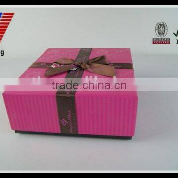 Exquisite pink gift packaging gift box with ribbon design