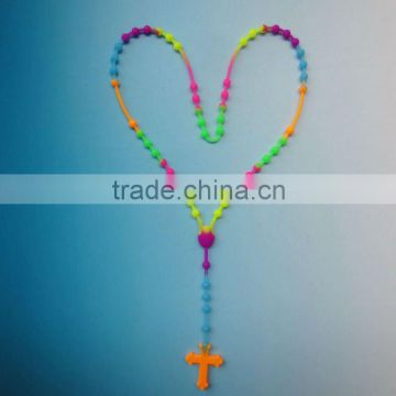 Hot promotional Tie dye colors Rosary chunky cross necklace