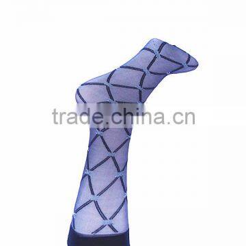 diamond and bownot pattern transparent women ankle silk socks