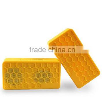 Bluetoothspeaker Support BT/TF/AUX/ Answer the Phone photo-2