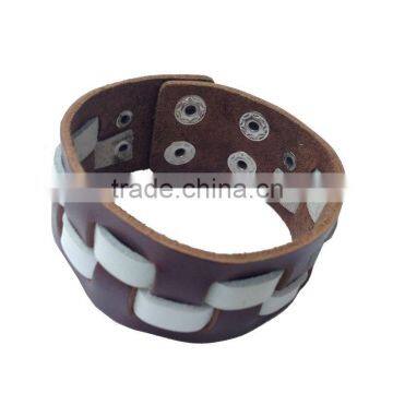 Fashion hot sales men woven bracelets in Chinese DongGuan factory