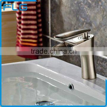 Professional Design High Quality Sink Kitchen Faucet photo-2