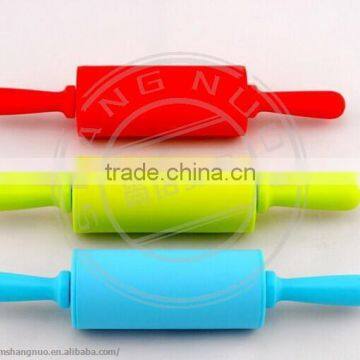 colorful non stick silicone dumpling rollling pin