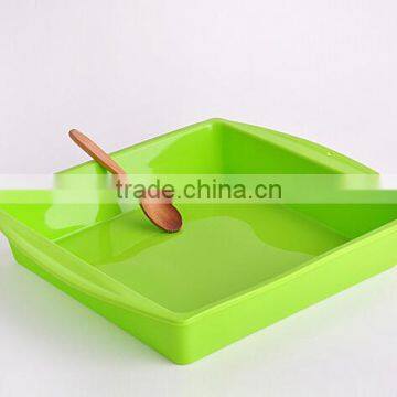 Silicone Square Cake Mold for Micro-wave Oven photo-2