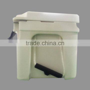 Rotomolded Plastic Dry Ice Cooler Box for Outdoor Use photo-5