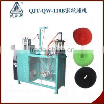 Fully automatic plastic ball machine