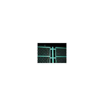 expanded metal mesh fence