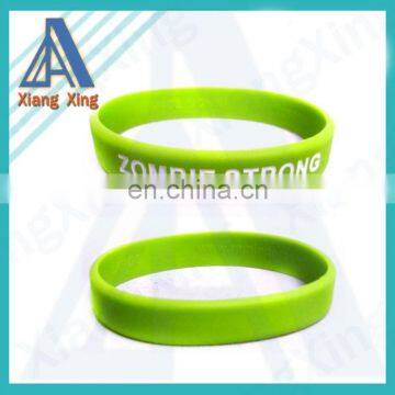 Promotional Debossed Inkfilled Logo Cheap Silicone Wristbands photo-2