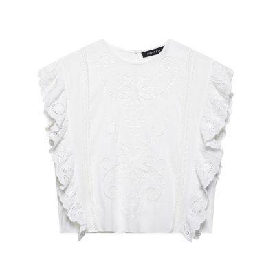 2025 spring and summer new wooden ear sleeveless T-shirt romantic embroidered hollow top