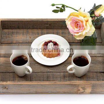 farmhouse-serving-trays