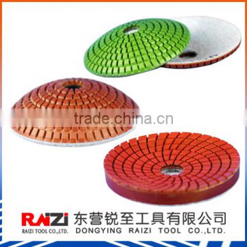 Spill wet polishing pad