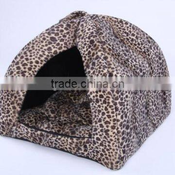 Medium Size Callapsible Pet House in Leopard