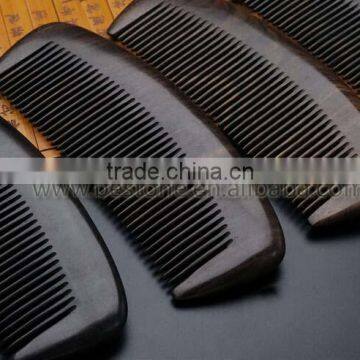 Natural Wooden Handy Hair Comb Delicate photo-6