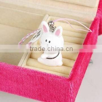 Cute resin pendant for promotional gifts