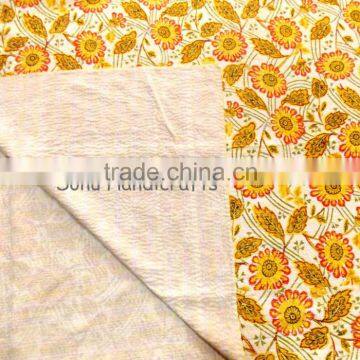 Indian Floral Print Pattern White Cotton Quilt Handmade Reversible Kantha Stitch Style Gudri Queen Size Bedspread Decor