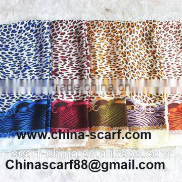 Silk Scarf Leopard Print photo-6