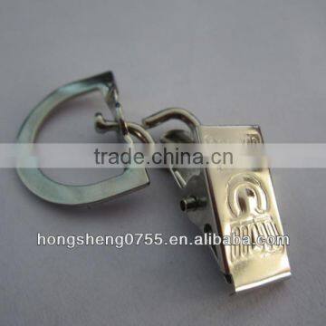 Metal clip with D buckle swivel hook in bulk