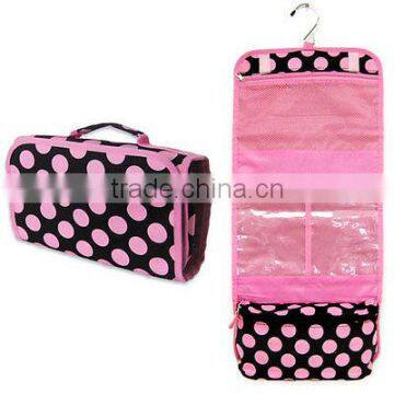 Dot Luggage - Hanging Cosmetic Bag