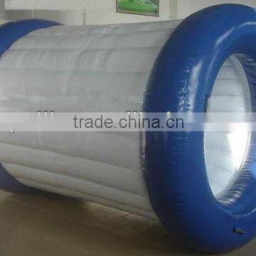 Fun quality inflatable water rolling ball