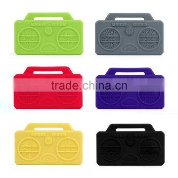BPA free safet speakers silicone teether
