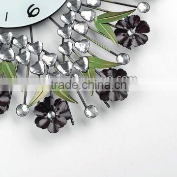 Manufacture Beautiful Heart-shaped Wrought Iron Wall Clock photo-3