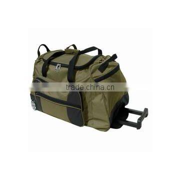 70 cm wheeled duffle