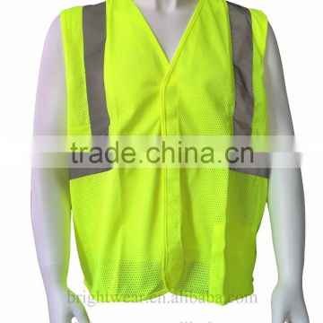 ANSI/ISEA107 reflective vest with hook and loop closure